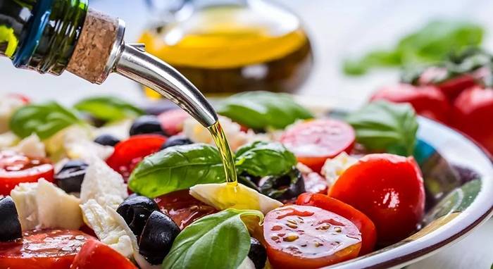 The Mediterranean Diet and the Role of Olive Oil